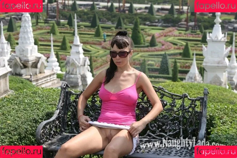 Naughty Lada Onlyfans Photo Gallery 