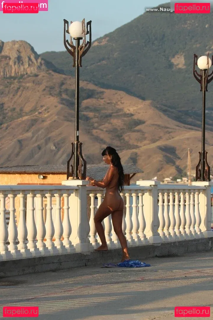 Naughty Lada Onlyfans Photo Gallery 