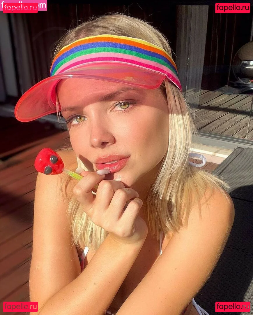 Carol Bresolin Onlyfans Photo Gallery 