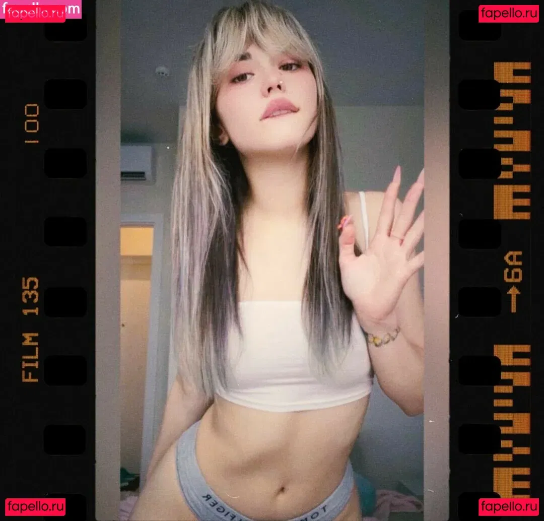 Maple.oh Onlyfans Photo Gallery 