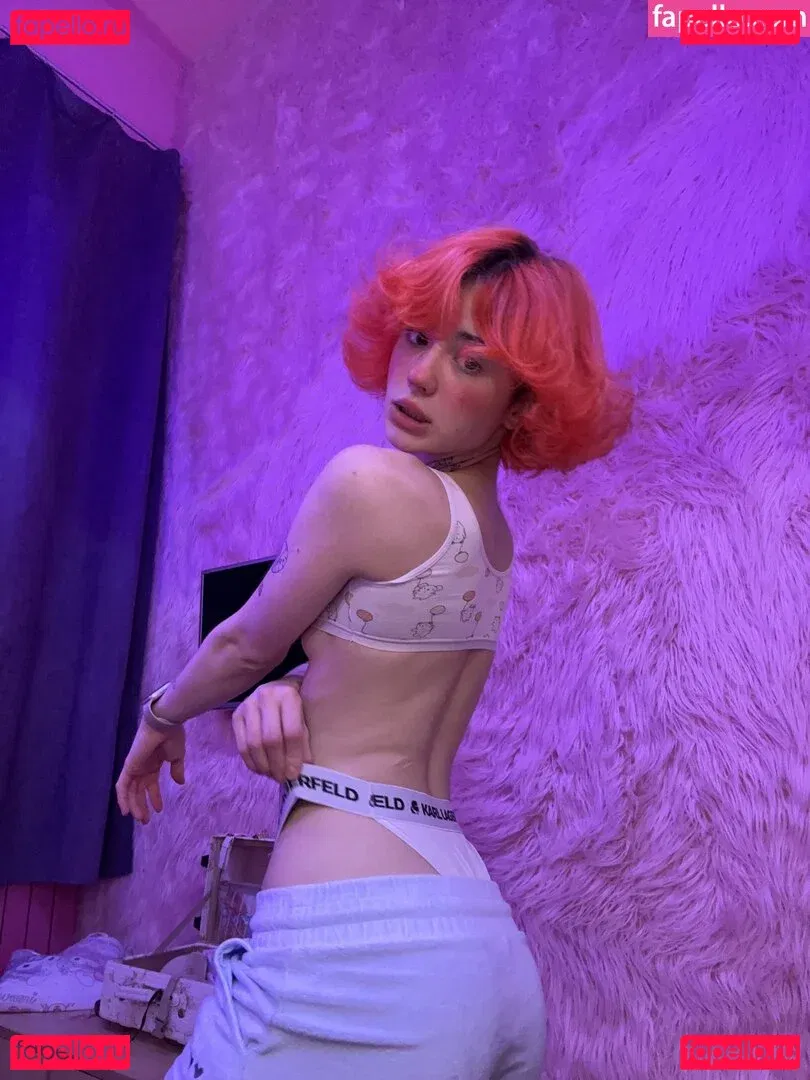 Maple.oh Onlyfans Photo Gallery 