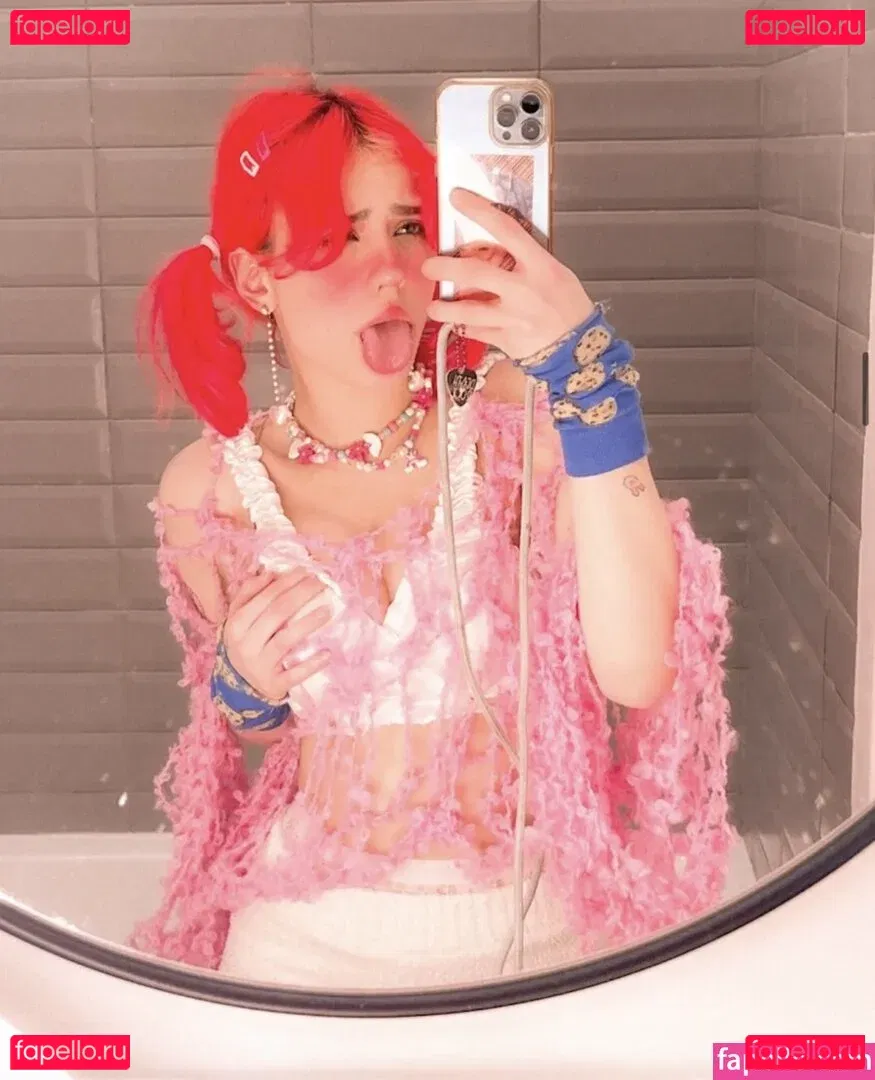 Maple.oh Onlyfans Photo Gallery 