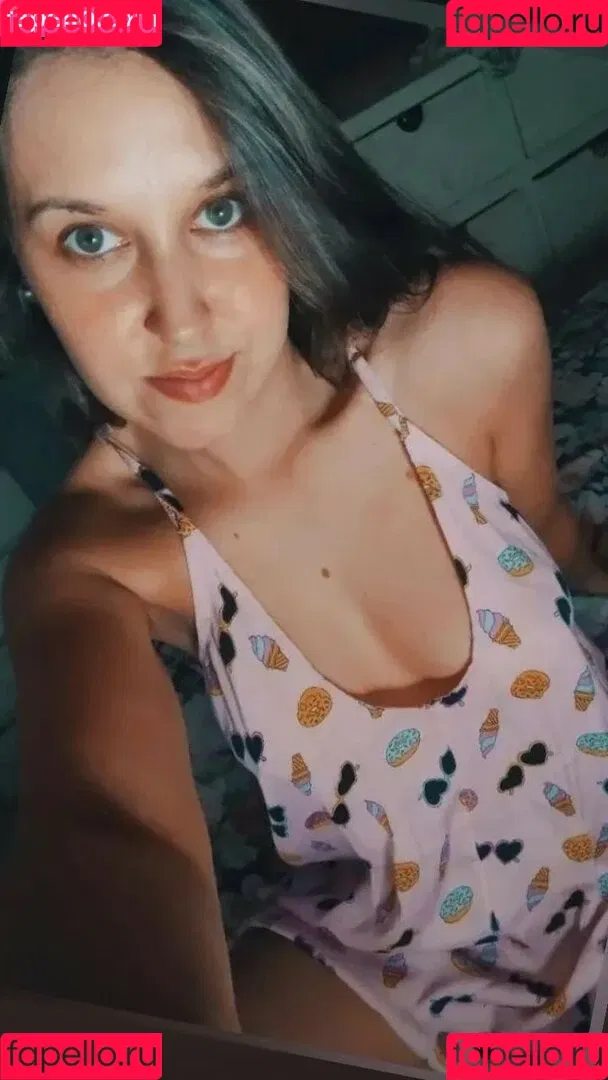 natamia1990 Onlyfans Photo Gallery 