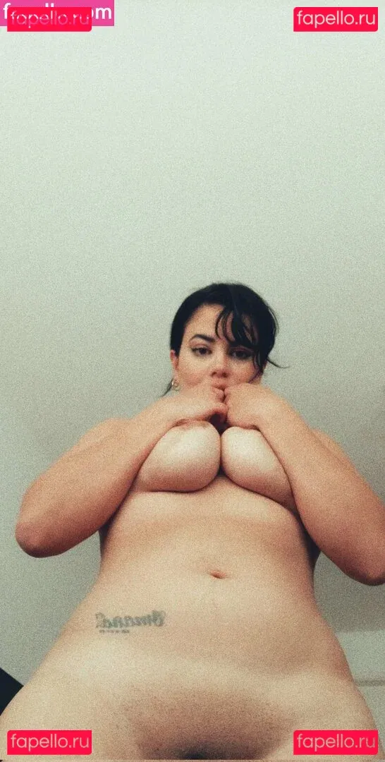 Amaranta Hank Onlyfans Photo Gallery 