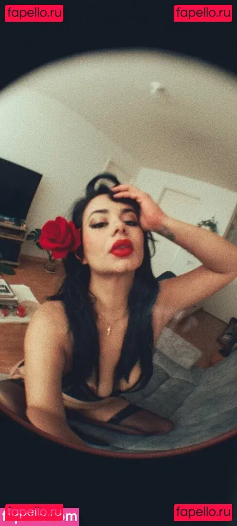 Amaranta Hank Onlyfans Photo Gallery 