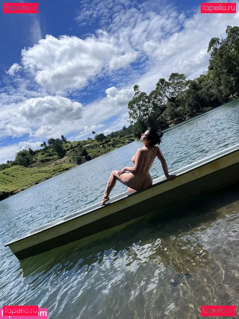 Amaranta Hank Onlyfans Photo Gallery 