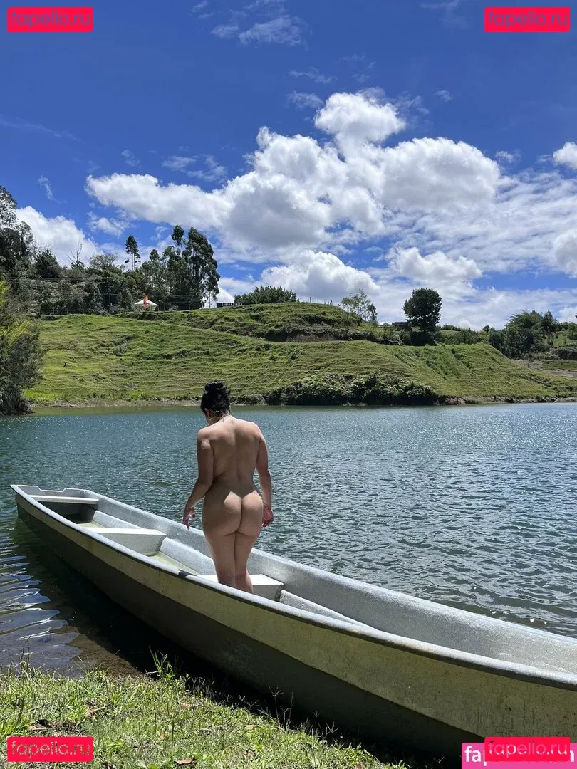 Amaranta Hank Onlyfans Photo Gallery 