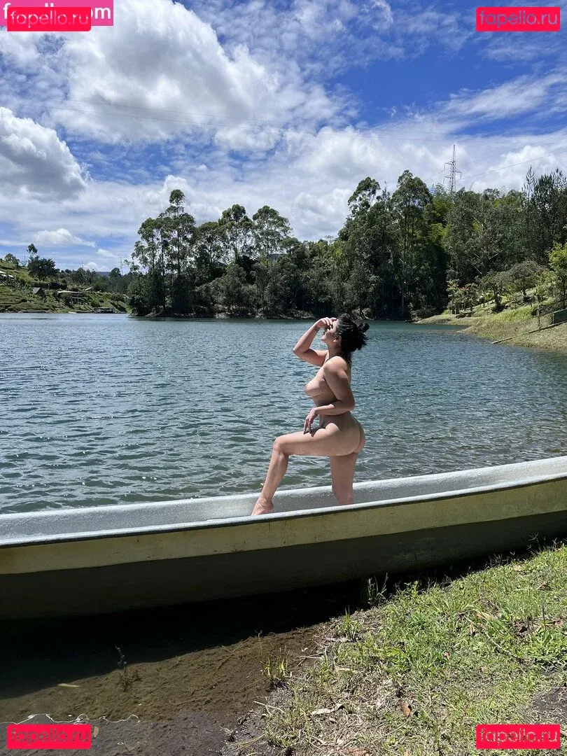 Amaranta Hank Onlyfans Photo Gallery 