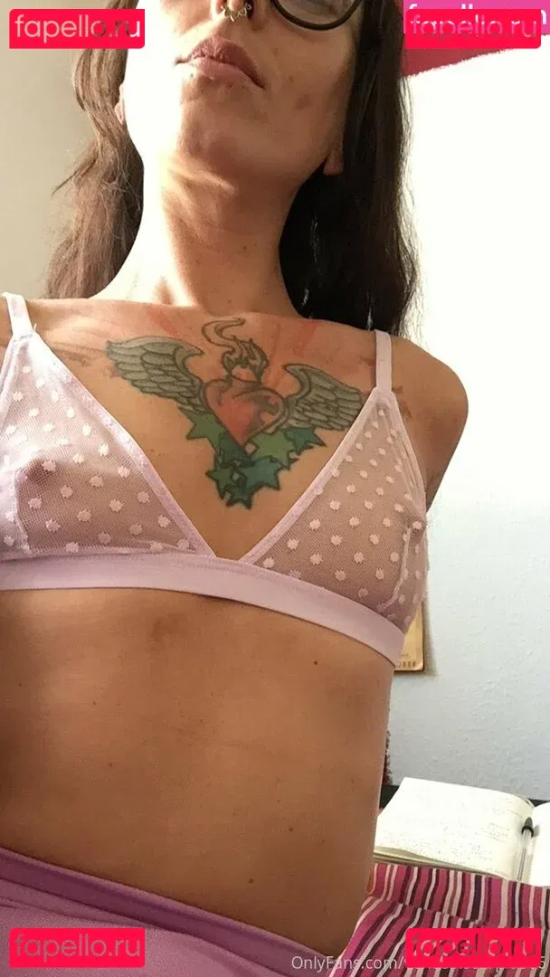 Mistress Elena ASMR Onlyfans Photo Gallery 