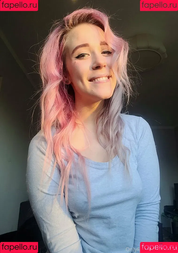 enicat Onlyfans Photo Gallery 