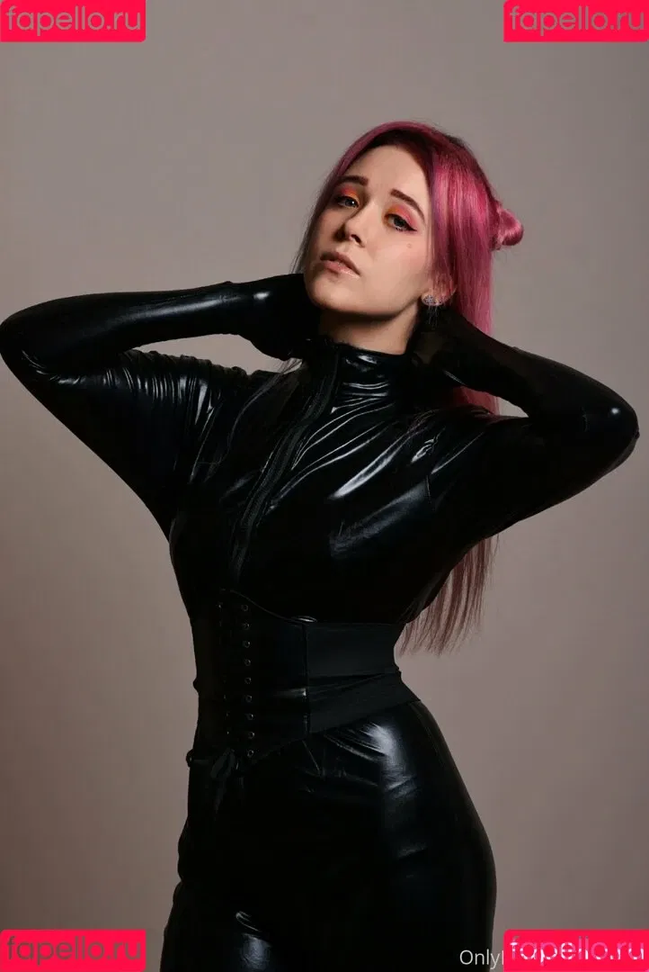 enicat Onlyfans Photo Gallery 