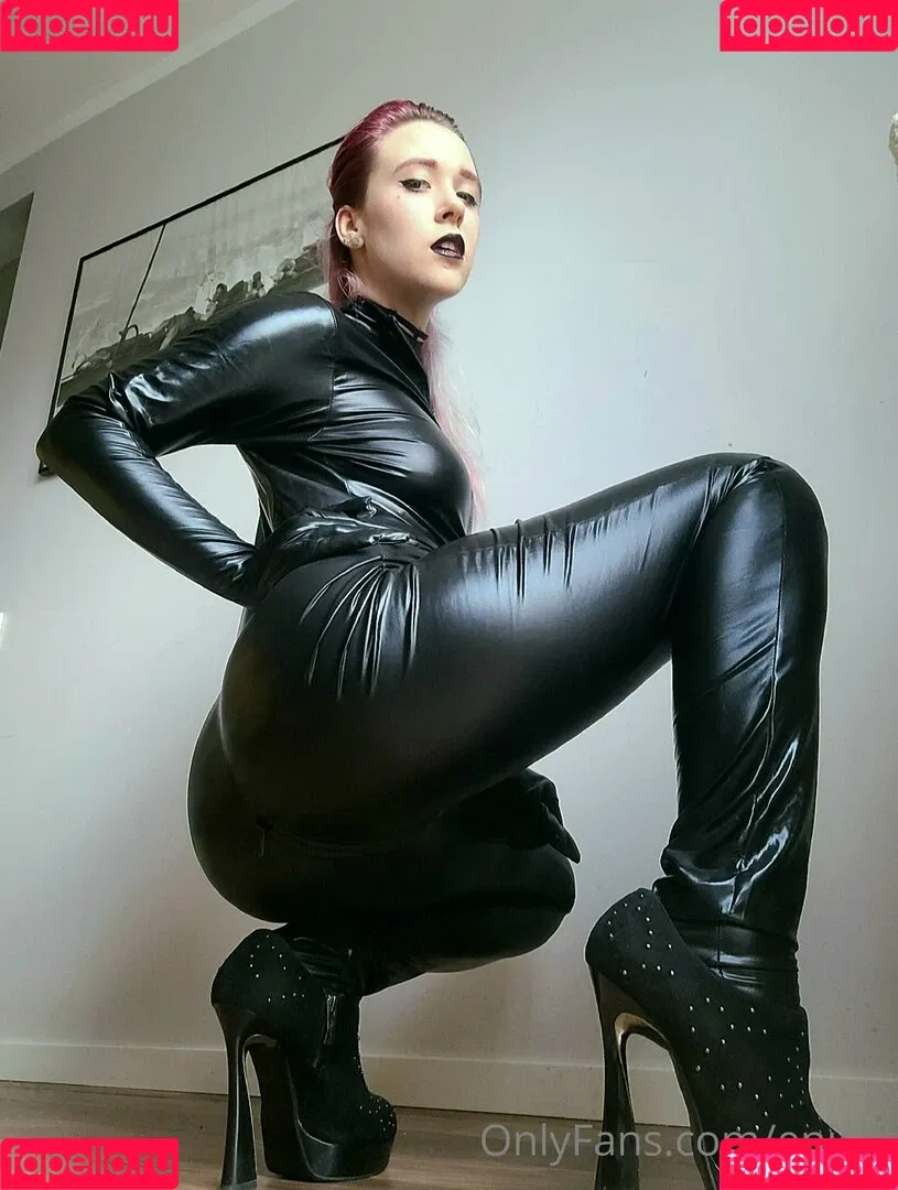 enicat Onlyfans Photo Gallery 