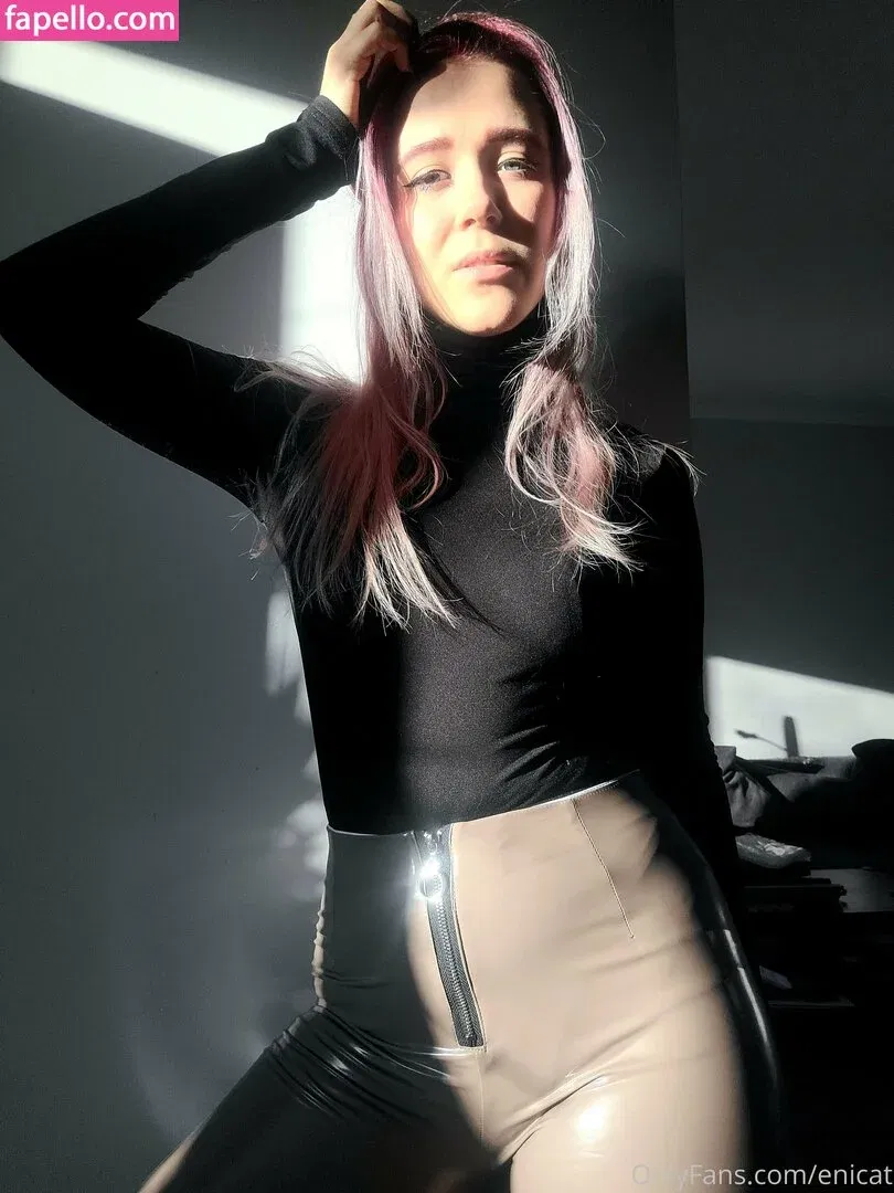 enicat Onlyfans Photo Gallery 