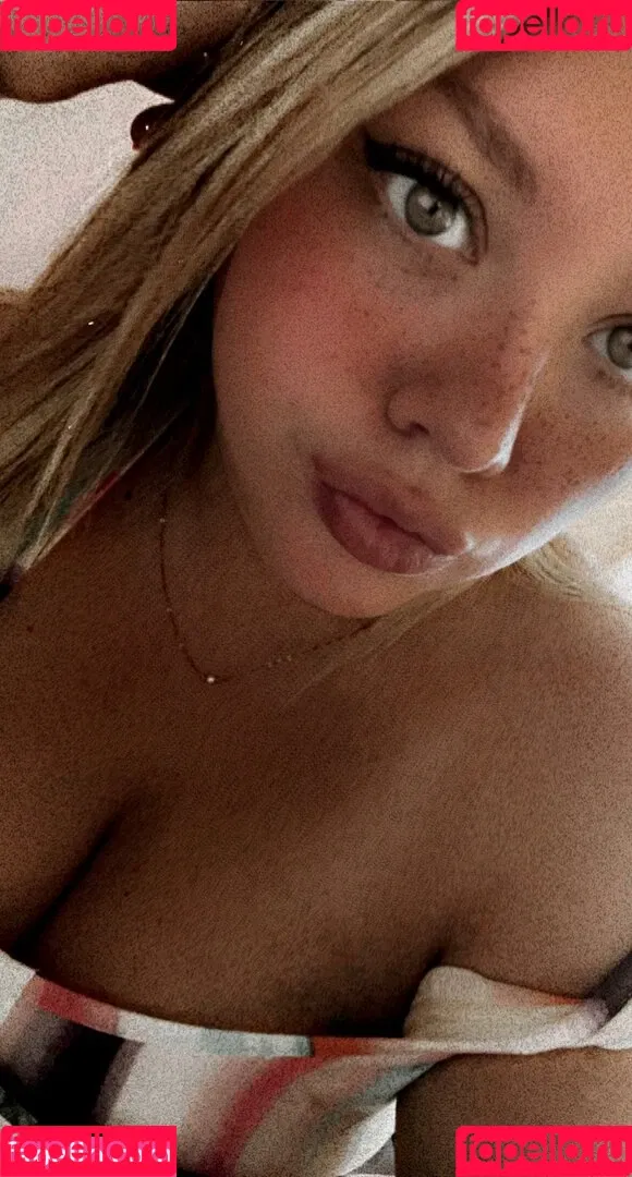FefeCoco Onlyfans Photo Gallery 