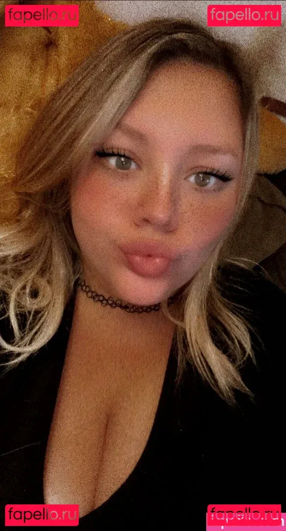 FefeCoco Onlyfans Photo Gallery 