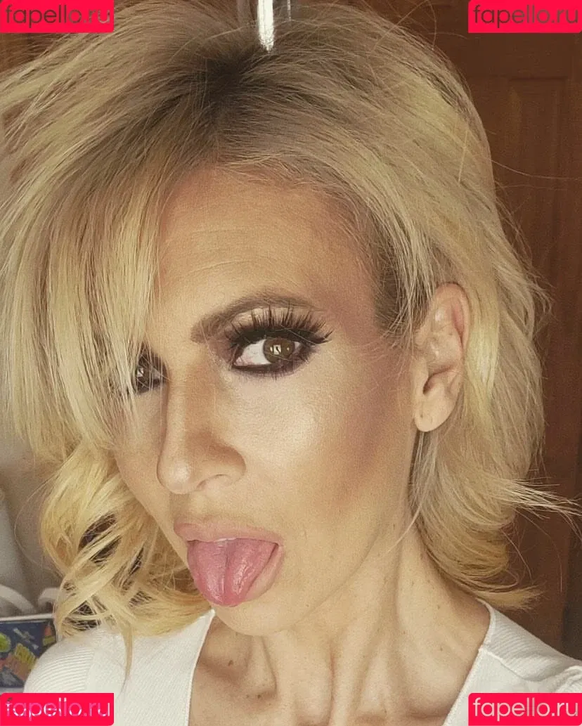 Gigi Dior Onlyfans Photo Gallery 