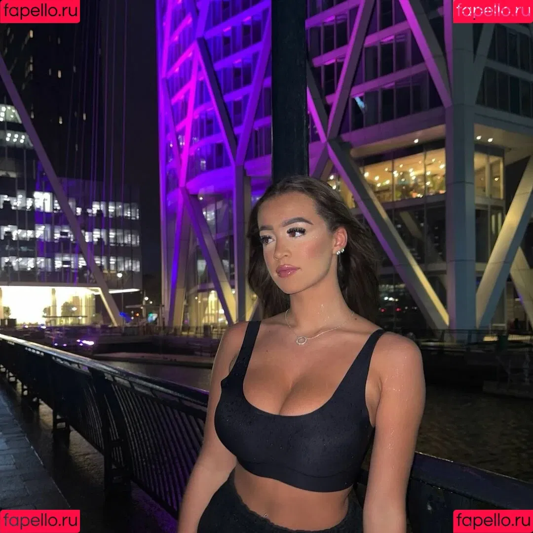 Camille Kathleen Bennetton Onlyfans Photo Gallery 