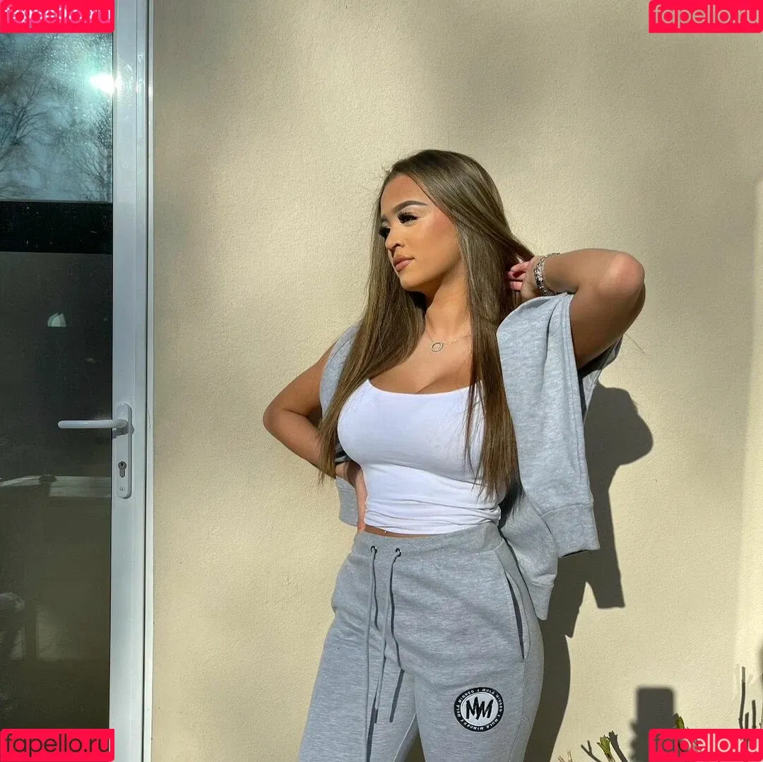 Camille Kathleen Bennetton Onlyfans Photo Gallery 