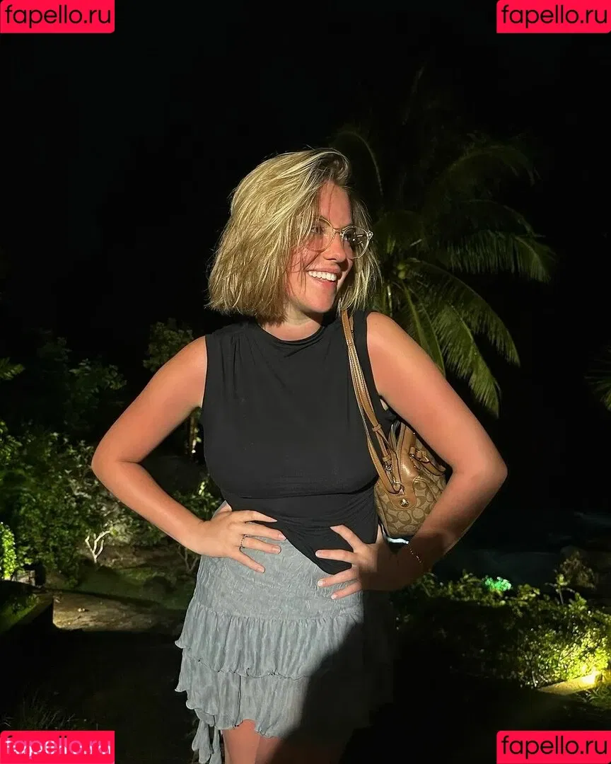 Allie Sherlock Onlyfans Photo Gallery 
