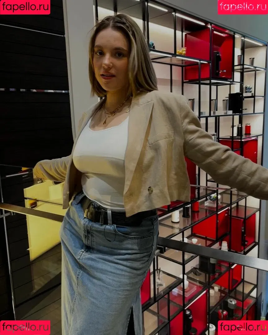 Allie Sherlock Onlyfans Photo Gallery 