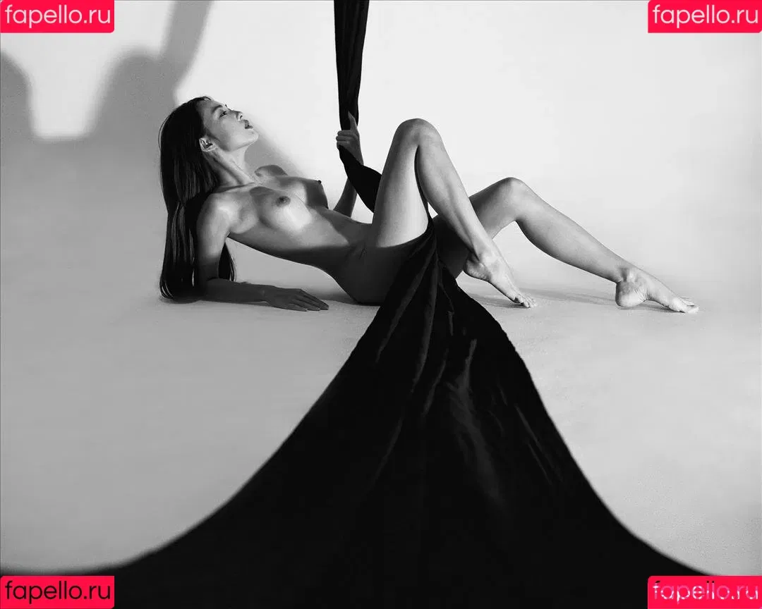 nimtharin Onlyfans Photo Gallery 