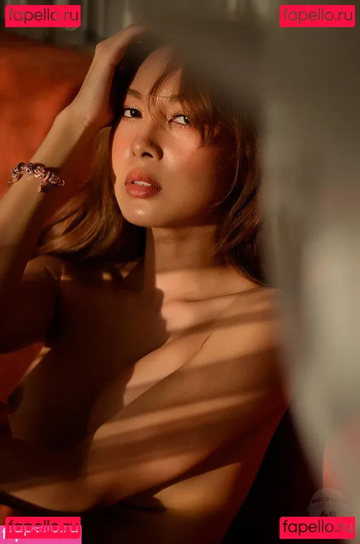 nimtharin Onlyfans Photo Gallery 