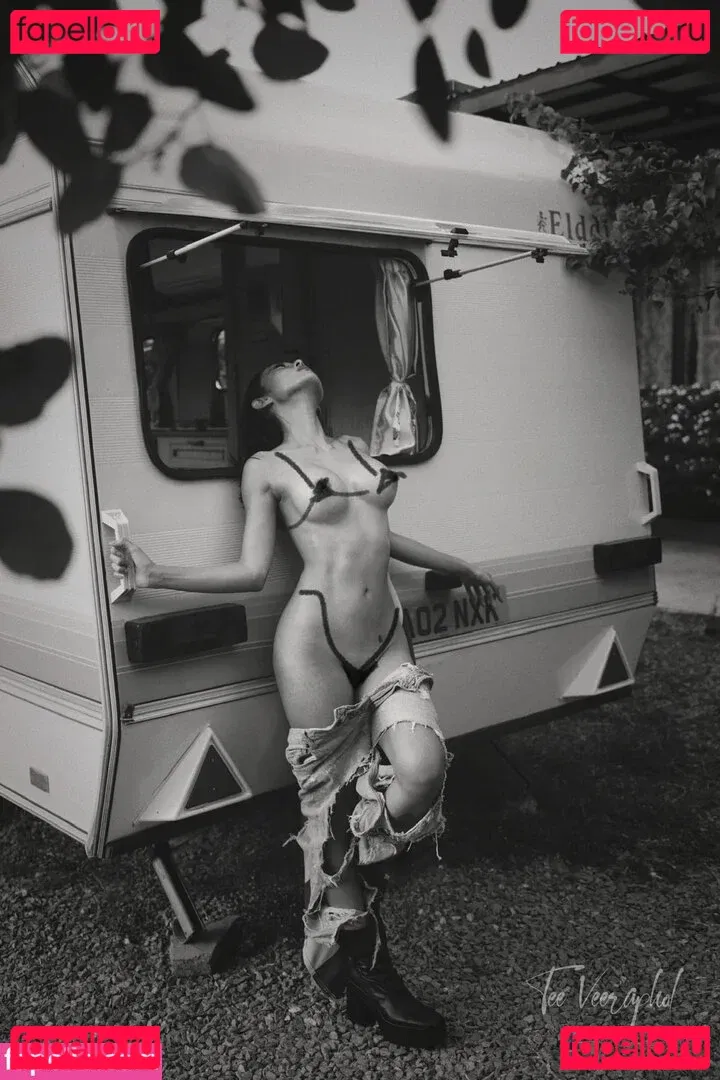 nimtharin Onlyfans Photo Gallery 