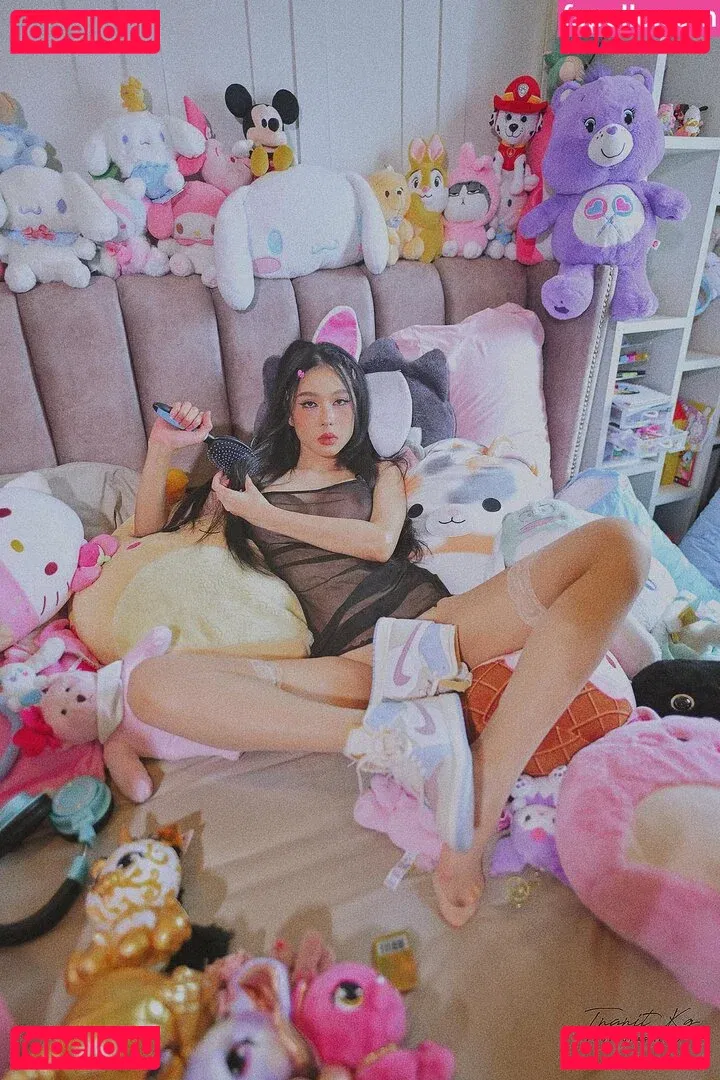 nimtharin Onlyfans Photo Gallery 