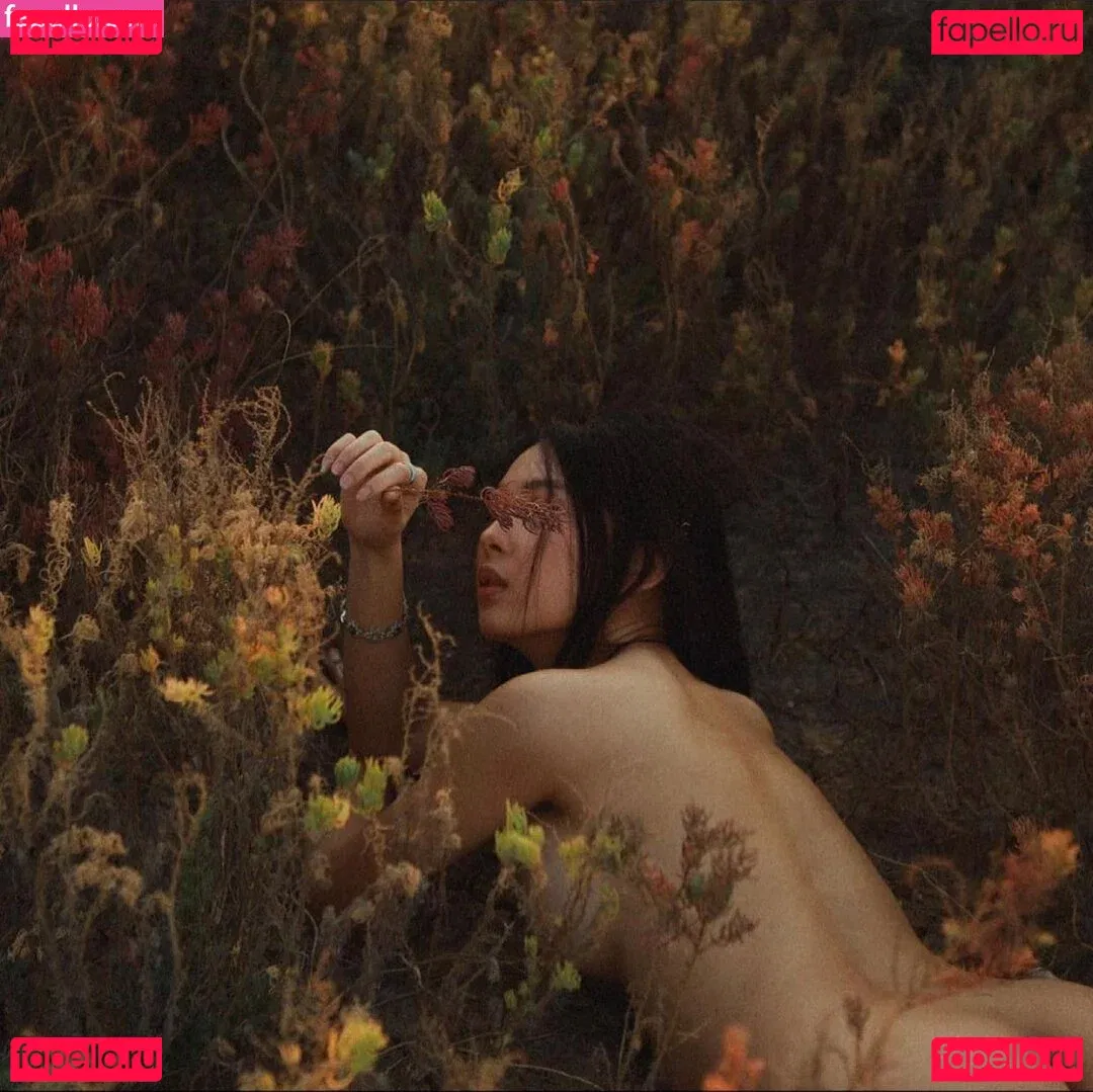 nimtharin Onlyfans Photo Gallery 