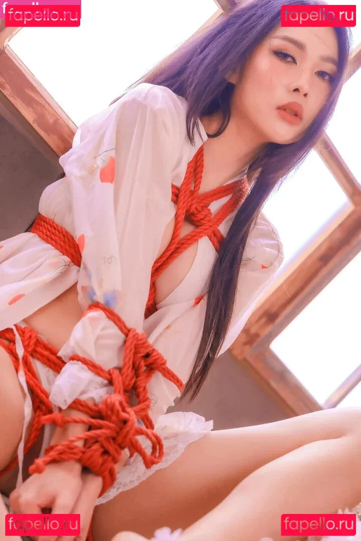 nimtharin Onlyfans Photo Gallery 