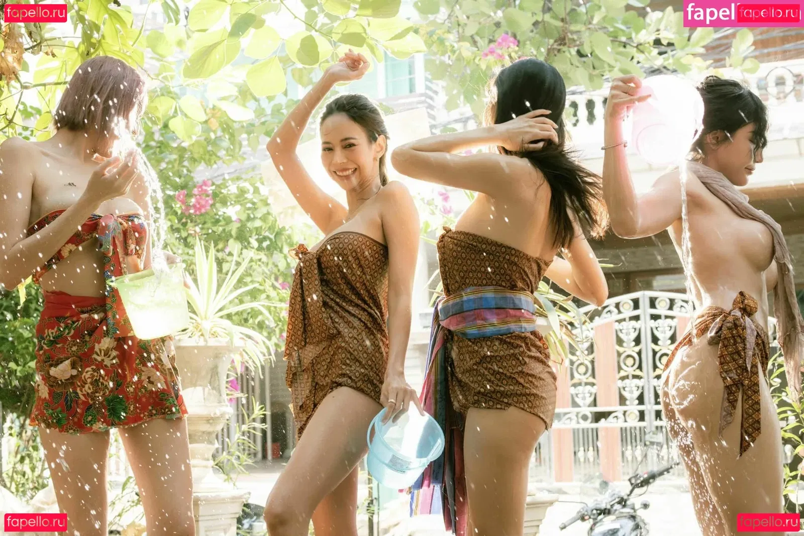 nimtharin Onlyfans Photo Gallery 