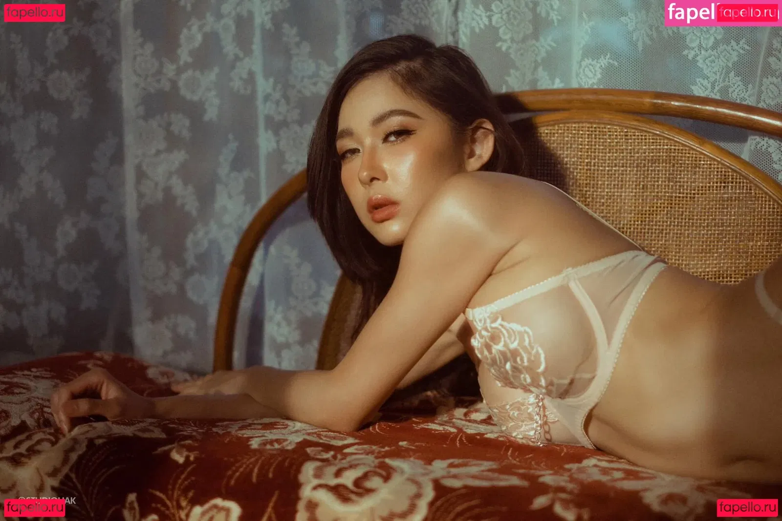 nimtharin Onlyfans Photo Gallery 