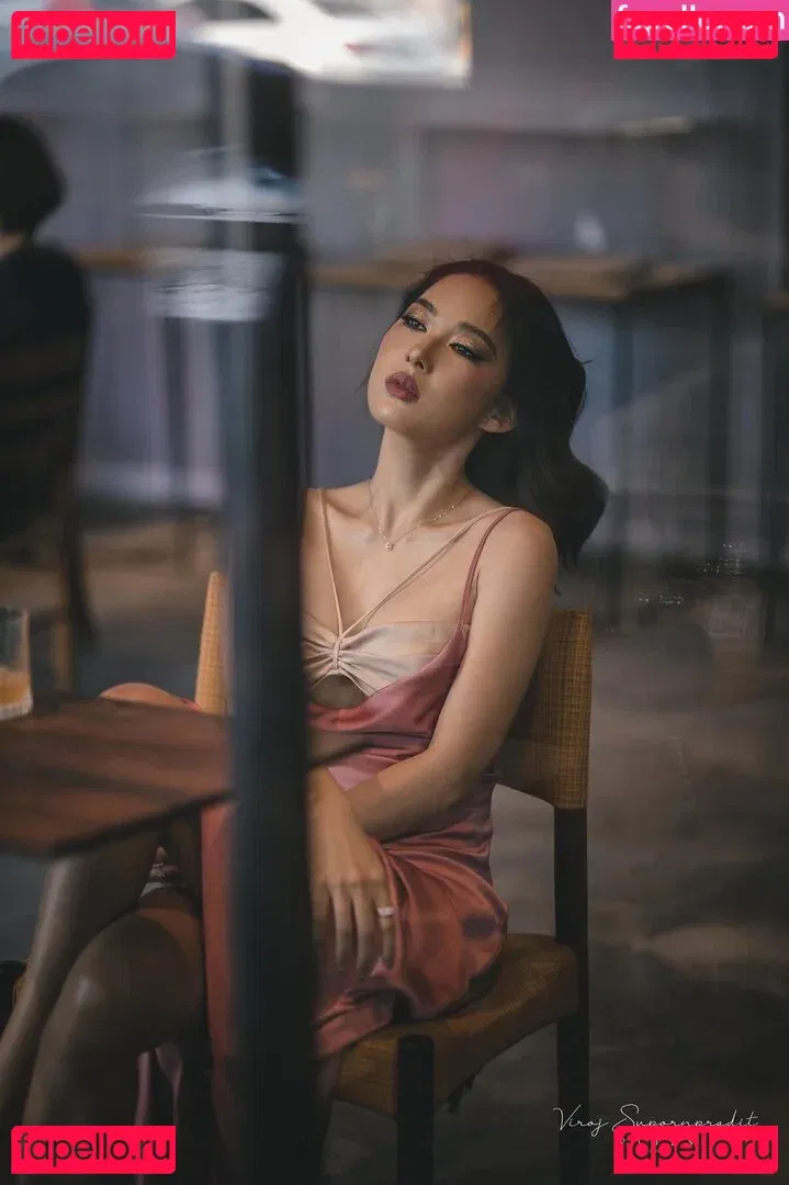 nimtharin Onlyfans Photo Gallery 