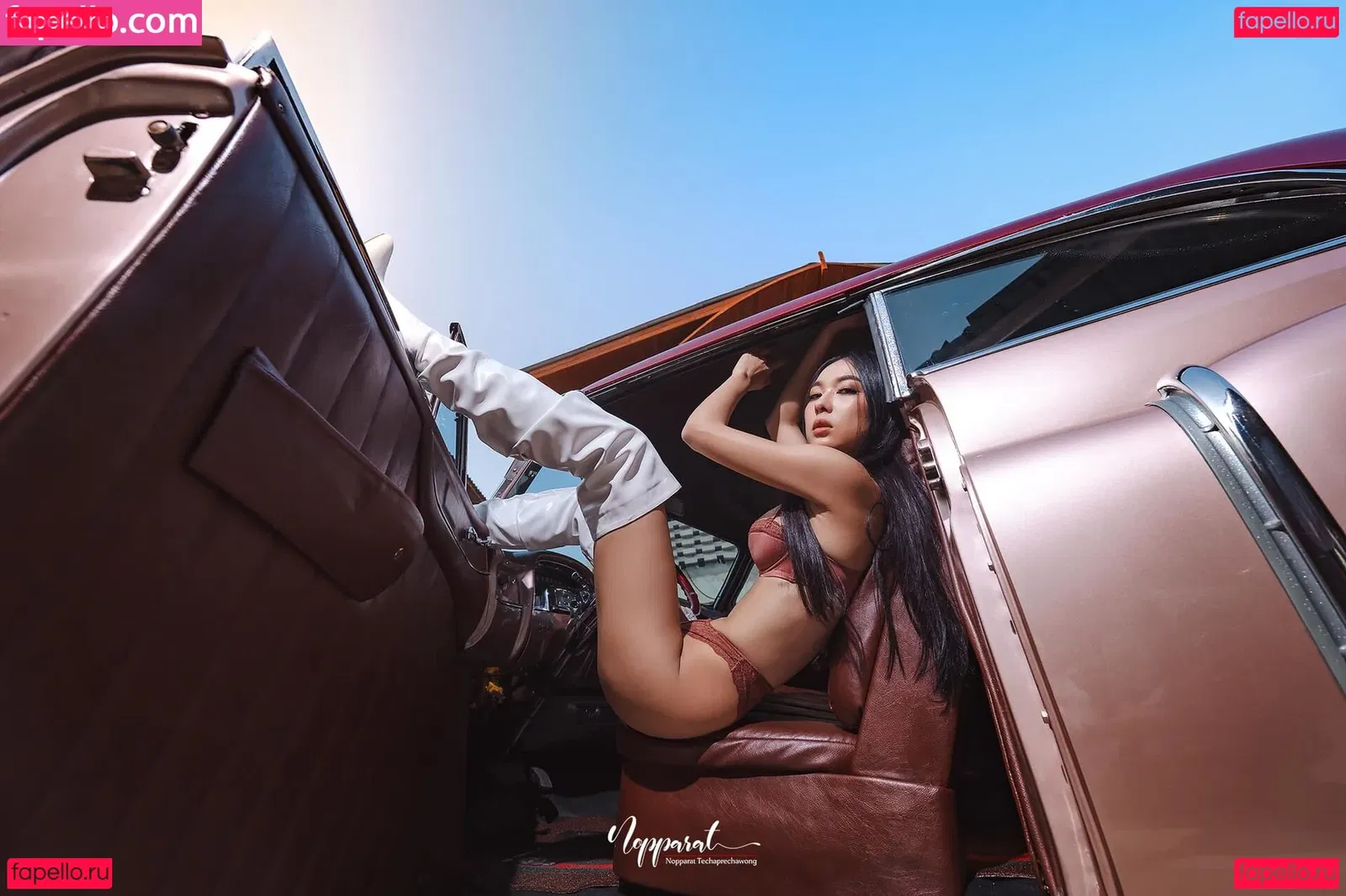 nimtharin Onlyfans Photo Gallery 