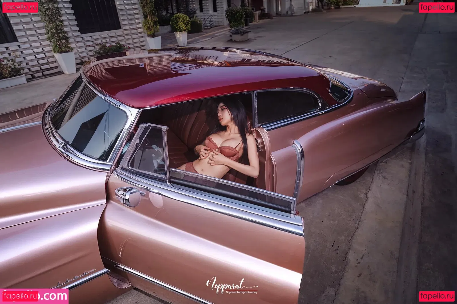 nimtharin Onlyfans Photo Gallery 