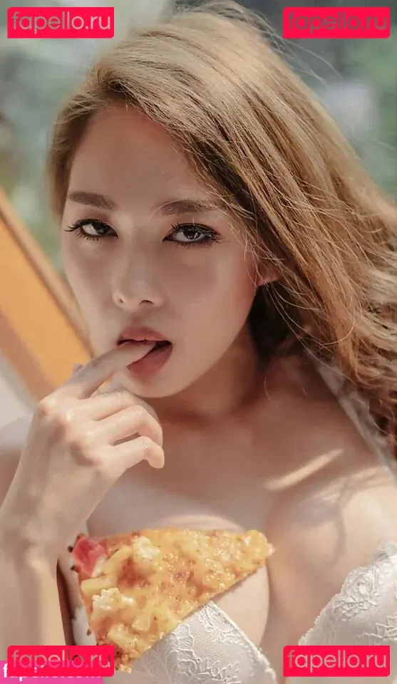 nimtharin Onlyfans Photo Gallery 