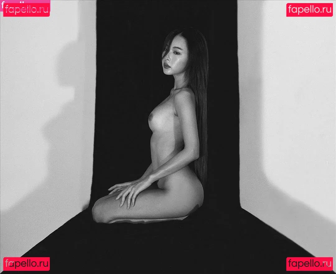 nimtharin Onlyfans Photo Gallery 