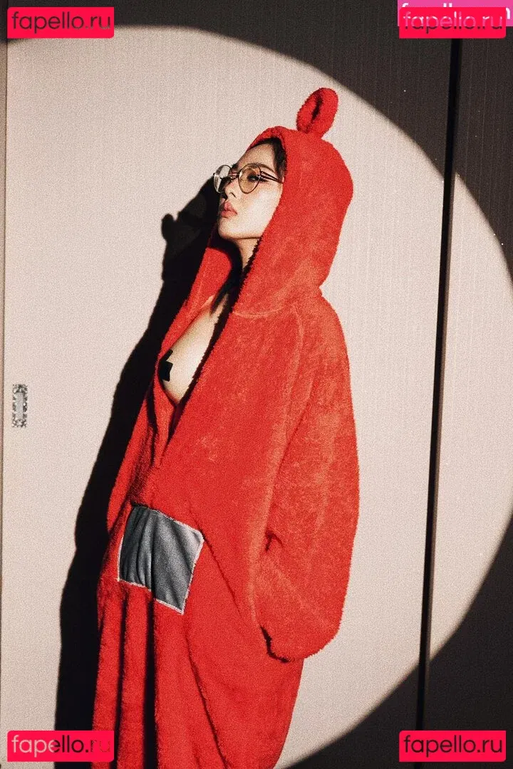 nimtharin Onlyfans Photo Gallery 