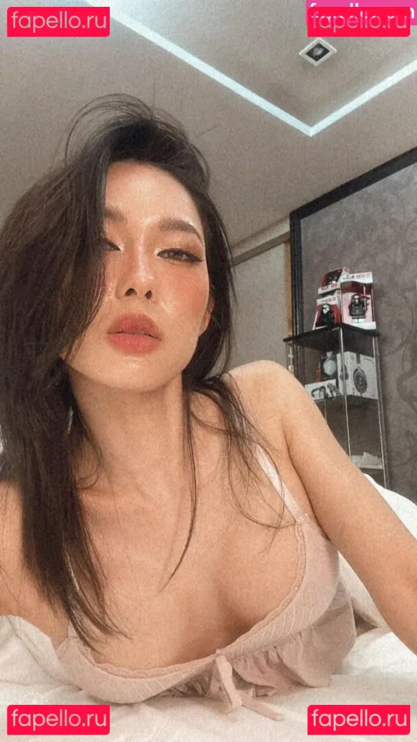 nimtharin Onlyfans Photo Gallery 