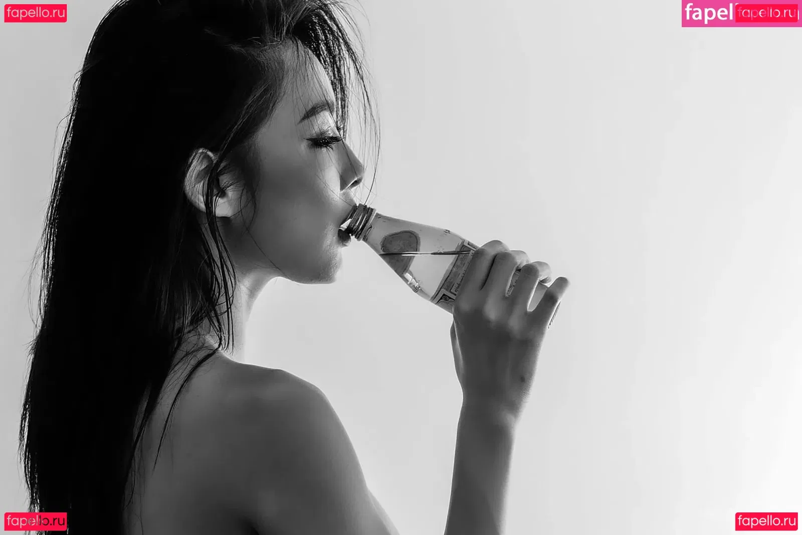 nimtharin Onlyfans Photo Gallery 