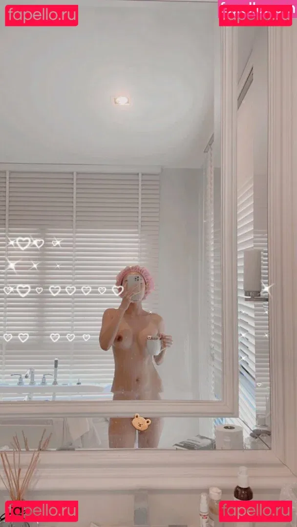 nimtharin Onlyfans Photo Gallery 