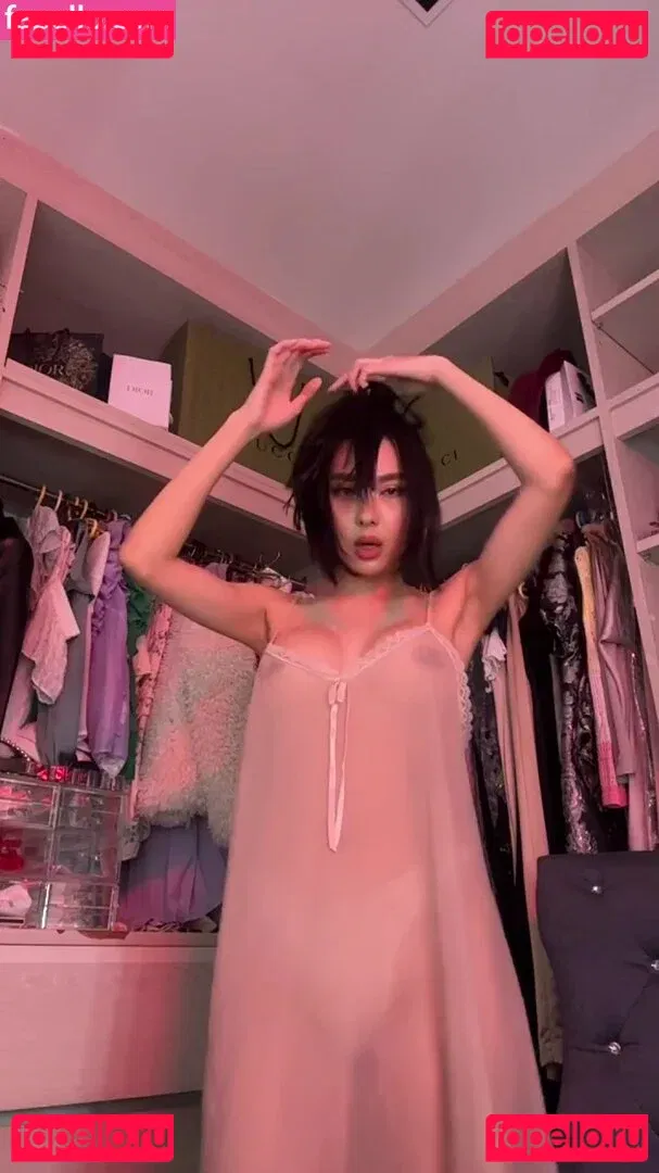 nimtharin Onlyfans Photo Gallery 