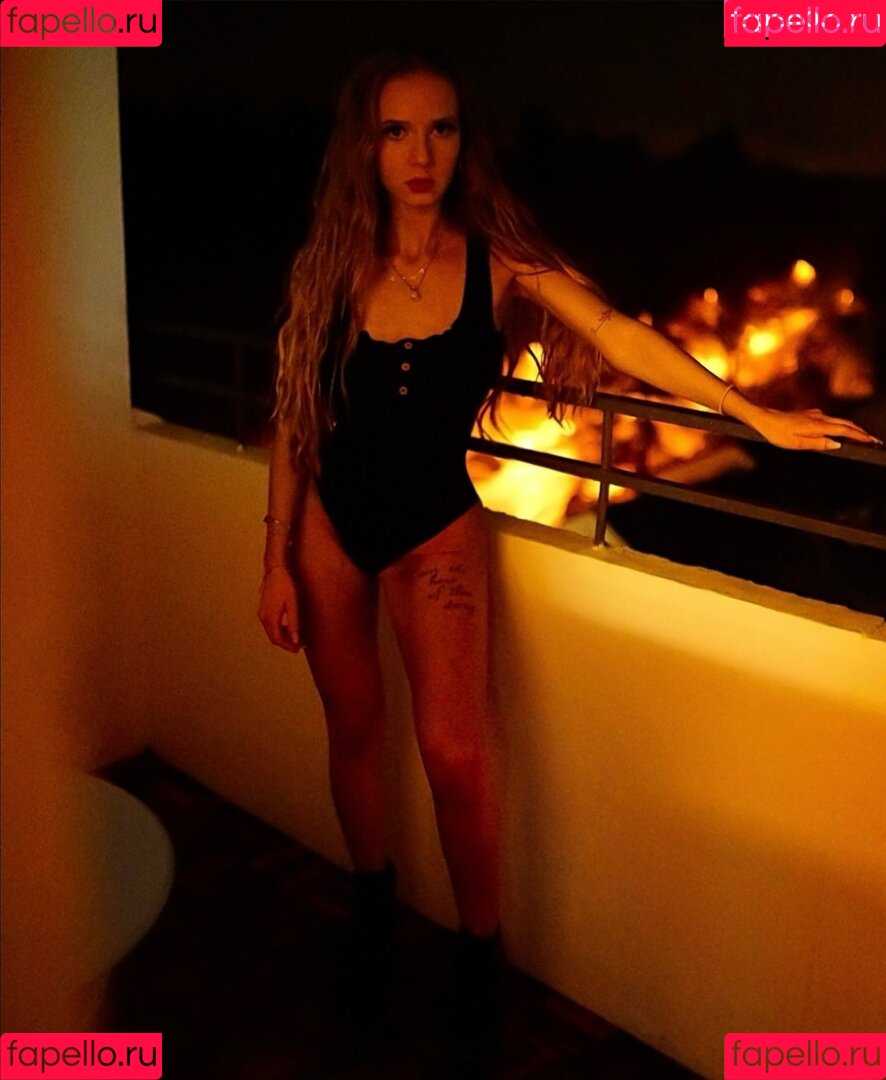 Katha Aomodels Onlyfans Photo Gallery 