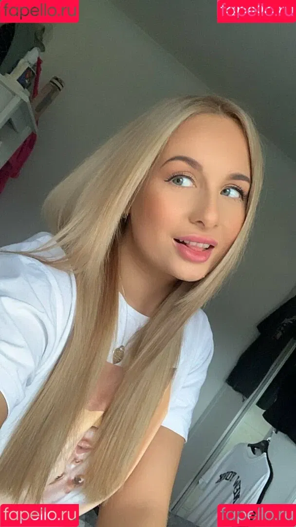 aadrianarose Onlyfans Photo Gallery 