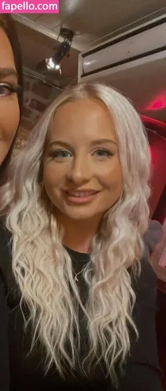 aadrianarose Onlyfans Photo Gallery 