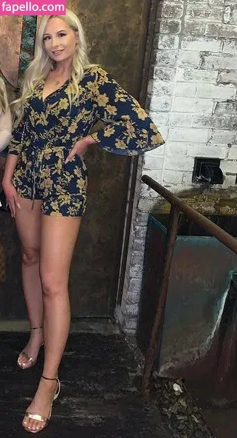 aadrianarose Onlyfans Photo Gallery 