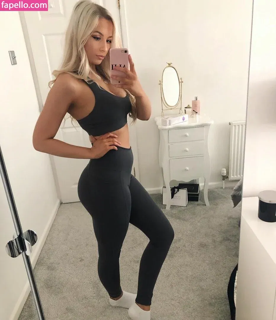 aadrianarose Onlyfans Photo Gallery 