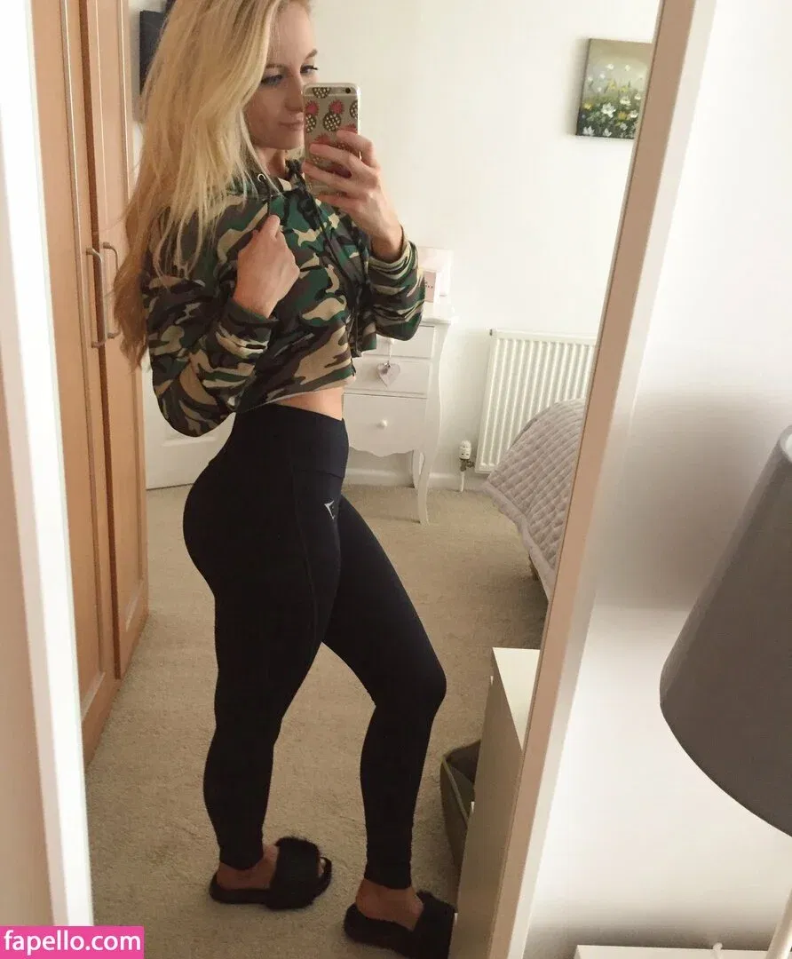 aadrianarose Onlyfans Photo Gallery 