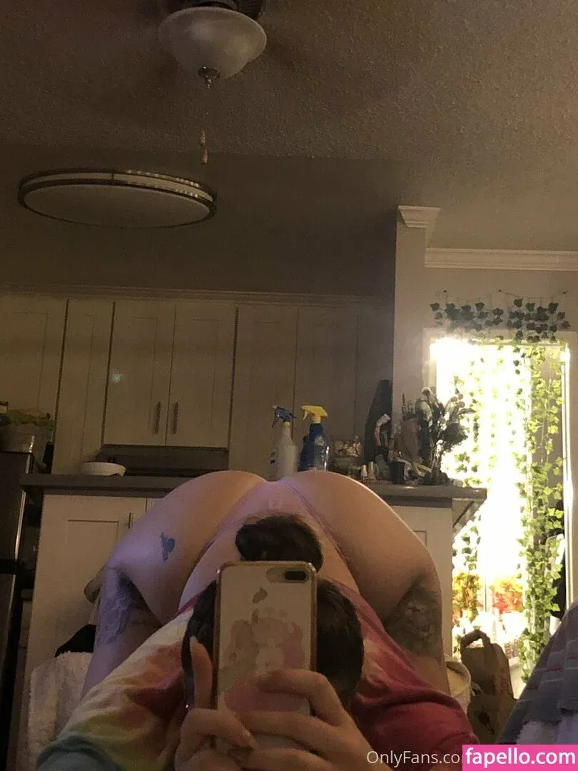 angelicbby2 Onlyfans Photo Gallery 