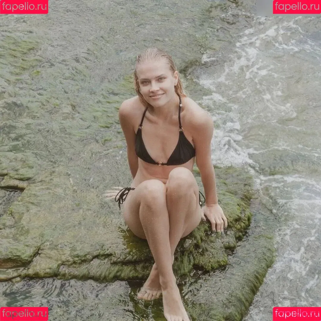 Tina Malka Onlyfans Photo Gallery 